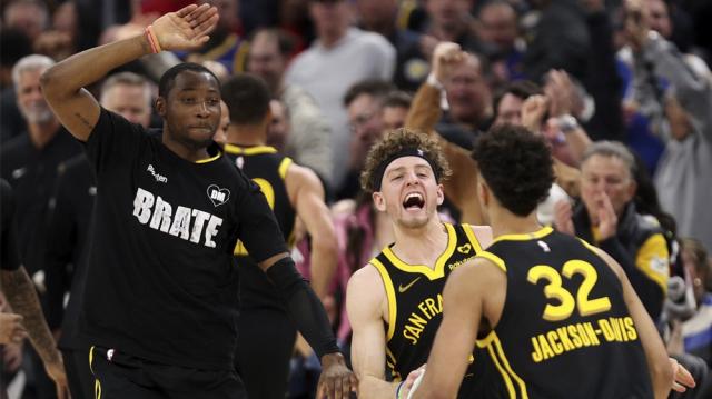 三个多月后终于阵容齐整,如今的勇士早就今非昔比